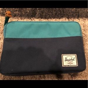 Herschel Travel Pouch Small